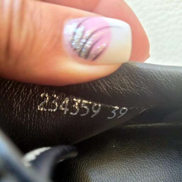 GUCCI GUCCISSIMA LEATHER SNEAKERS BLACK & RED 39 - Picture 12 of 16